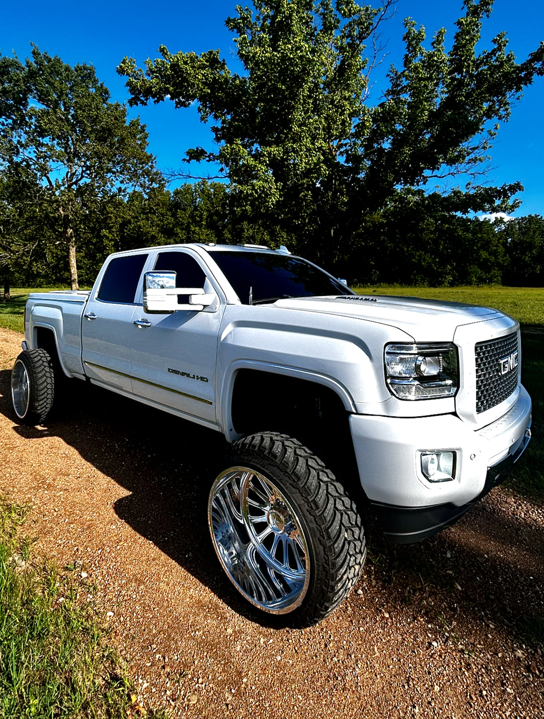 15-19 GM 2500 Switchback Paint To Match Mirrors